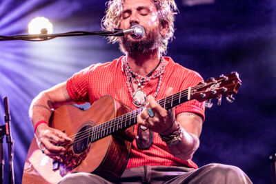 John Butler @ OLT Rivierenhof, picture 17, photographed by Leen Verlinden - FrontView Magazine