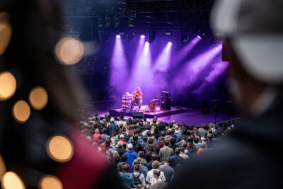 John Butler @ OLT Rivierenhof, picture 27, photographed by Leen Verlinden - FrontView Magazine