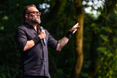 Alex Agnew @ OLT Rivierenhof, picture 10, photographed by Marc Verdonck - FrontView Magazine