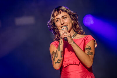 Sophie Straat @ Beleuvenissen, picture 19, photographed by Jürgen Bruynooghe - FrontView Magazine