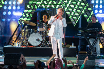 De Romeo's @ Vlaanderen Feest - Antwerpen, picture 2, photographed by Dimitri Vanlommel - FrontView Magazine