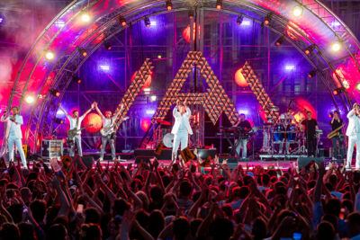 De Romeo's @ Vlaanderen Feest - Antwerpen, picture 4, photographed by Dimitri Vanlommel - FrontView Magazine