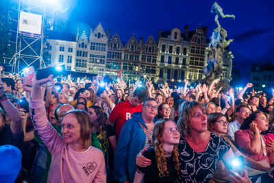 De Romeo's @ Vlaanderen Feest - Antwerpen, picture 11, photographed by Dimitri Vanlommel - FrontView Magazine