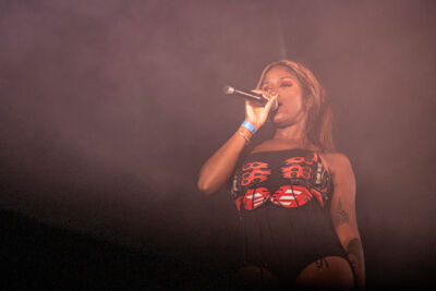 Charlotte Adigéry & Bolis Pupul @ Rock Herk, picture 18, photographed by Leen Verlinden - FrontView Magazine