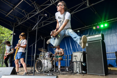 Les Lullies @ Sjock Festival, picture 6, photographed by David Johnson - FrontView Magazine