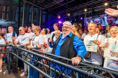 Luc Caals @ Vlaanderen Zingt Antwerpen, foto 9, foto's door Dorien Goetschalckx - FrontView Magazine