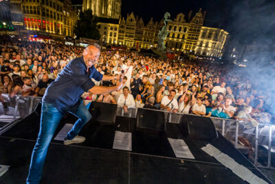 Tom Waes @ Vlaanderen Zingt Antwerpen, foto 12, foto's door Dorien Goetschalckx - FrontView Magazine