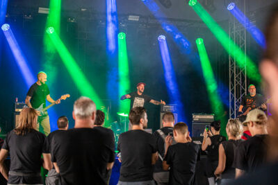 We Came As Dirt @ Rock Herk, picture 15, photographed by Leen Verlinden - FrontView Magazine