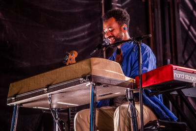 Yong Yello @ Beleuvenissen, picture 4, photographed by Jürgen Bruynooghe - FrontView Magazine