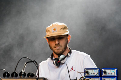DJ Dysfunkshunal ft. Jelle & Vinci @ Beleuvenissen, picture 3, photographed by Jürgen Bruynooghe - FrontView Magazine