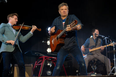 Bert Peeters @ Herentals Feest, picture 7, photographed by Gert Daemen - FrontView Magazine