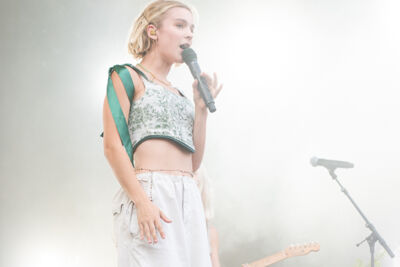 Pommelien Thijs @ Herentals Feest, picture 5, photographed by Gert Daemen - FrontView Magazine