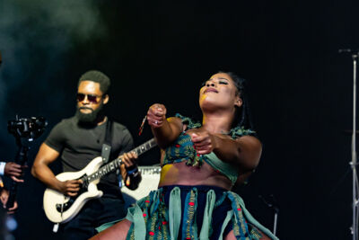 YEMI ALADE @ Sfinks Mixed 2023, picture 7, photographed by Marc Verdonck - FrontView Magazine
