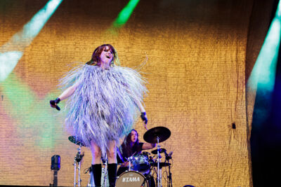 Merol @ Lokerse Feesten, picture 14, photographed by Peter Smet - FrontView Magazine