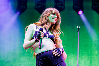 Merol @ Lokerse Feesten, picture 17, photographed by Peter Smet - FrontView Magazine