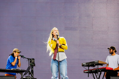 S 10 @ Lokerse Feesten, picture 2, photographed by Peter Smet - FrontView Magazine