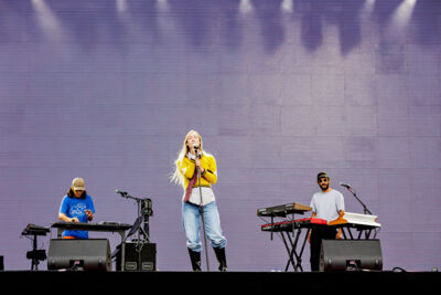 S 10 @ Lokerse Feesten, picture 3, photographed by Peter Smet - FrontView Magazine