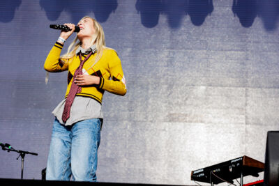 S 10 @ Lokerse Feesten, picture 15, photographed by Peter Smet - FrontView Magazine