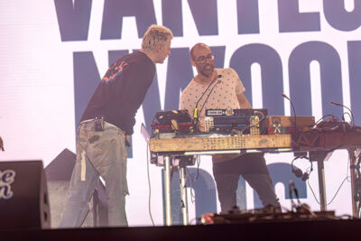 De Jeugd Van Tegenwoordig @ Lokerse Feesten 2023, picture 34, photographed by Edwin Houdevelt - FrontView Magazine