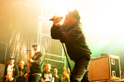 Pennywise @ Brakrock, picture 14, photographed by Gert Daemen - FrontView Magazine