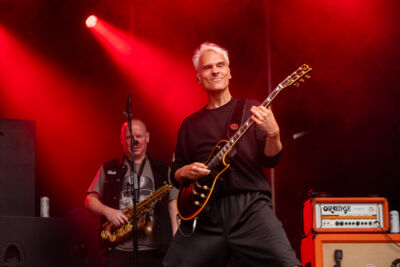 Dog Eat Dog @ Brakrock, picture 2, photographed by Gert Daemen - FrontView Magazine
