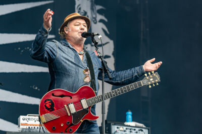 Levellers @ Nostalgie Beach Festival 2023 Dag 2, picture 11, photographed by Marc Verdonck - FrontView Magazine