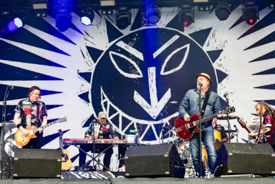 Levellers @ Nostalgie Beach Festival 2023 Dag 2, picture 13, photographed by Marc Verdonck - FrontView Magazine