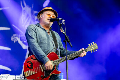 Levellers @ Nostalgie Beach Festival 2023 Dag 2, picture 21, photographed by Marc Verdonck - FrontView Magazine