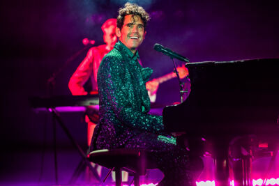 Mika @ Nostalgie Beach Festival 2023 Dag 2, foto 19, foto's door Marc Verdonck - FrontView Magazine