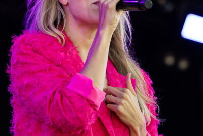 Suzan & Freek @ Nostalgie Beach Festival 2023 Dag 1, picture 10, photographed by Marc Verdonck - FrontView Magazine