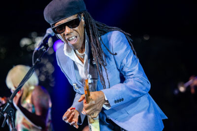 Nile Rodgers & CHIC @ OLT Rivierenhof, picture 1, photographed by Bruno Holvoet - FrontView Magazine