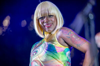 Nile Rodgers & CHIC @ OLT Rivierenhof, picture 10, photographed by Bruno Holvoet - FrontView Magazine