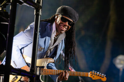 Nile Rodgers & CHIC @ OLT Rivierenhof, picture 19, photographed by Bruno Holvoet - FrontView Magazine