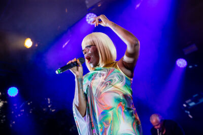 Nile Rodgers & CHIC @ OLT Rivierenhof, picture 20, photographed by Bruno Holvoet - FrontView Magazine