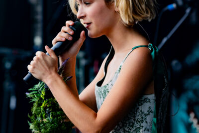 Pommelien Thijs @ Paal op stelten, picture 6, photographed by Sven Vandervoort - FrontView Magazine