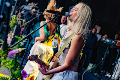 Pommelien Thijs @ Paal op stelten, picture 7, photographed by Sven Vandervoort - FrontView Magazine