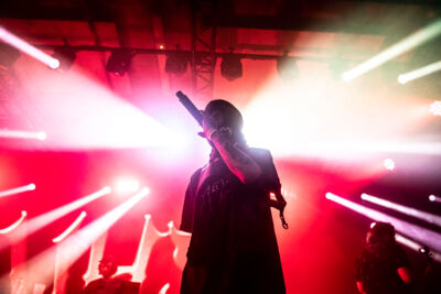 Kleine Crack & Slagter @ Lokerse Feesten, picture 12, photographed by Sandra Van Watermeulen - FrontView Magazine
