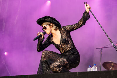 Sylvie Kreusch @ Lokerse Feesten 2023, picture 13, photographed by Marc Verdonck - FrontView Magazine