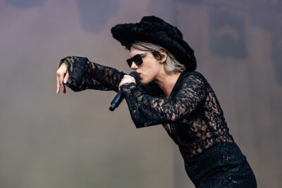 Sylvie Kreusch @ Lokerse Feesten 2023, picture 21, photographed by Marc Verdonck - FrontView Magazine