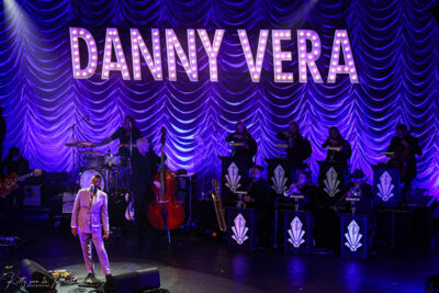 Danny Vera @ Caprera Bloemendaal, foto 6, foto's door Kitty van de Waart - FrontView Magazine