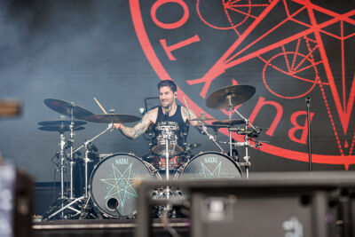 Bury Tomorrow @ Alcatraz 2023, picture 21, photographed by Peter Smet - FrontView Magazine