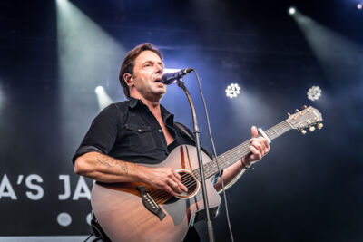Mama's Jasje @ Fonnefeesten 2023, picture 11, photographed by Danny Wagemans - FrontView Magazine