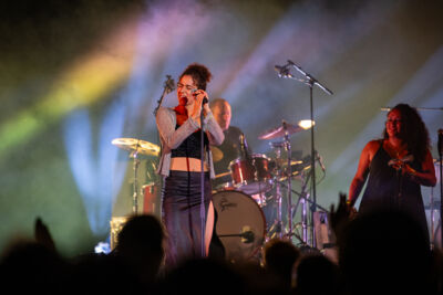 Arsenal - Outsides @ OLT Rivierenhof, picture 16, photographed by Bruno Holvoet - FrontView Magazine