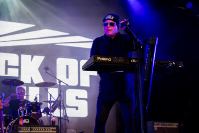 A flock Of Seagulls @ W-Fest dag 1, picture 1, photographed by Luc Klinckaert - FrontView Magazine