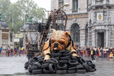 De Reuzen van Royal de Luxe @ Antwerpen, picture 1, photographed by Marc Verdonck - FrontView Magazine