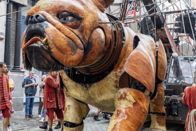 De Reuzen van Royal de Luxe @ Antwerpen, picture 13, photographed by Marc Verdonck - FrontView Magazine