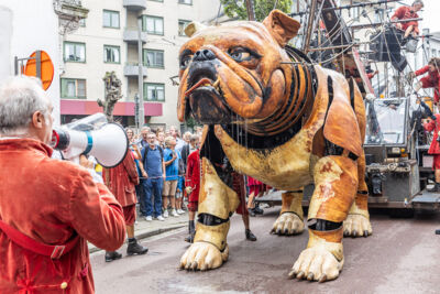 De Reuzen van Royal de Luxe @ Antwerpen, picture 23, photographed by Marc Verdonck - FrontView Magazine