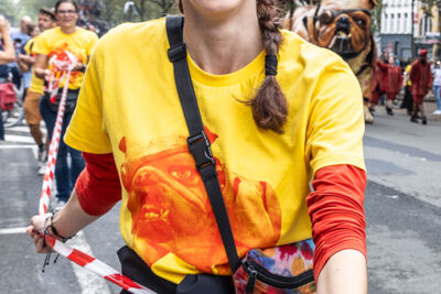 De Reuzen van Royal de Luxe @ Antwerpen, picture 57, photographed by Marc Verdonck - FrontView Magazine