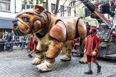 De Reuzen van Royal de Luxe @ Antwerpen, picture 58, photographed by Marc Verdonck - FrontView Magazine