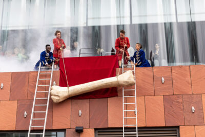 De Reuzen van Royal de Luxe @ Antwerpen, picture 62, photographed by Marc Verdonck - FrontView Magazine